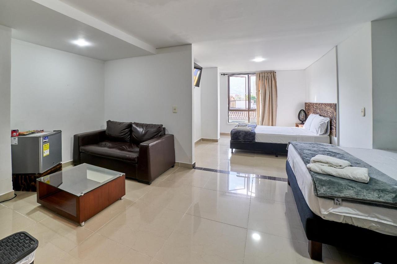Farum Hotel Medellín Esterno foto